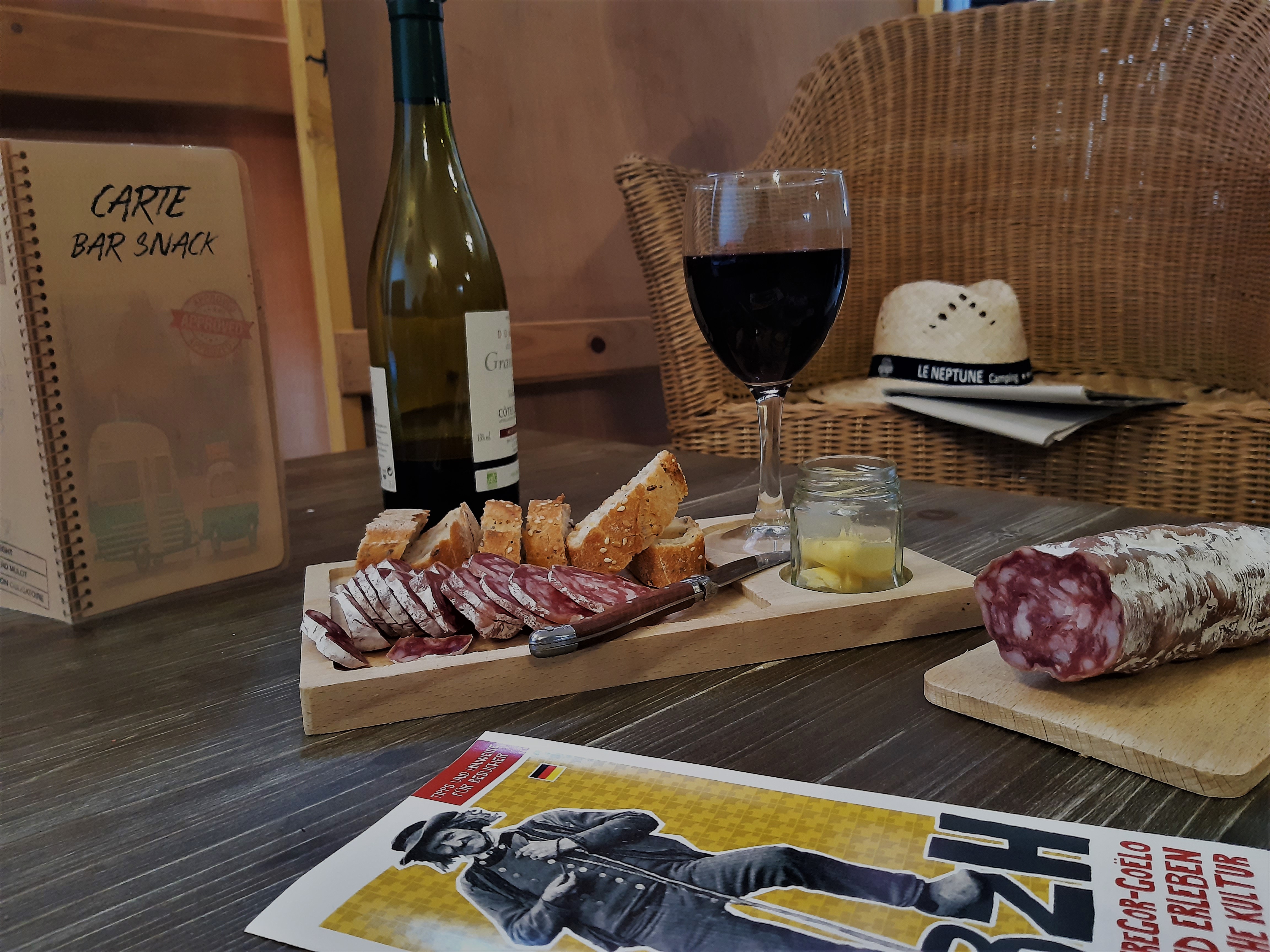 Camping Le Neptune services bar snack
