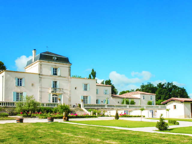 Camping sites et Paysages Le Neptune proche château lantic