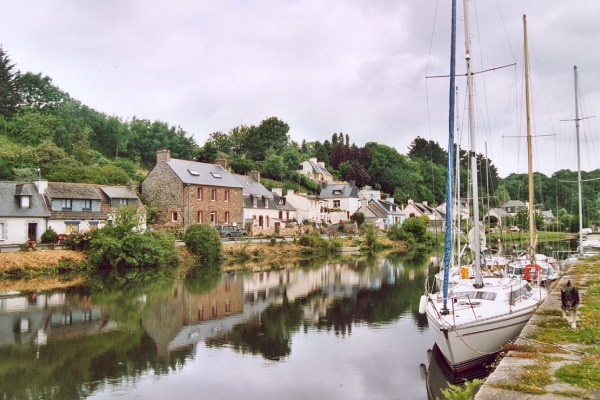 visiter pontrieux depuis camping 